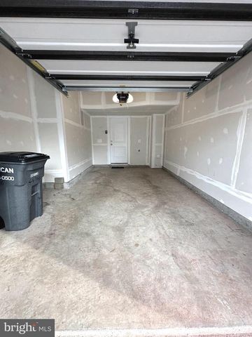 44766 TIVERTON SQ, Ashburn, VA 20147
