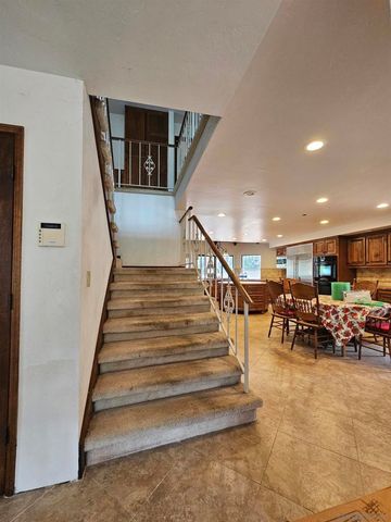 18055 Old Coach Rd, Poway, CA 92064