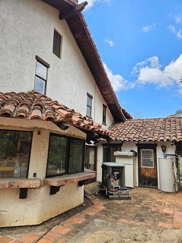 18055 Old Coach Rd, Poway, CA 92064