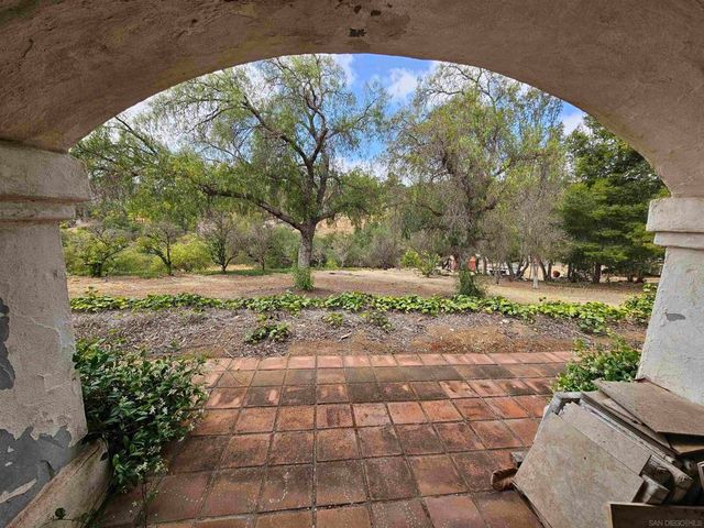 18055 Old Coach Rd, Poway, CA 92064