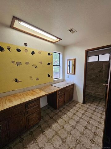 18055 Old Coach Rd, Poway, CA 92064