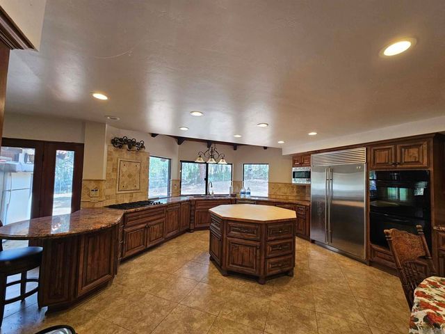 18055 Old Coach Rd, Poway, CA 92064