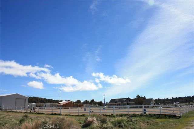 615 Kean Way, Big Bear City, CA 92314