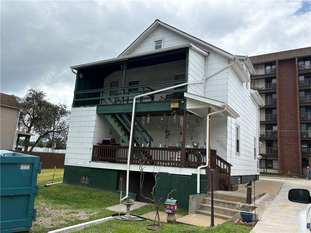 320 Main St, New Kensington, PA 15068