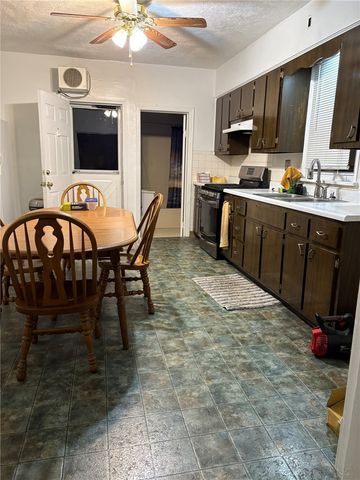 320 Main St, New Kensington, PA 15068