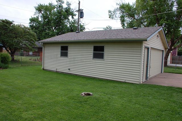 1926 N Gordon, Wichita, KS 67203