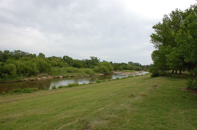 1926 N Gordon, Wichita, KS 67203