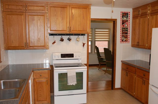 1926 N Gordon, Wichita, KS 67203