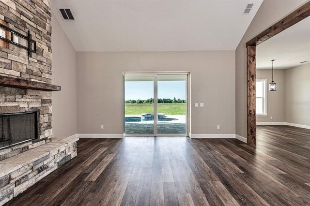 1825 COUNTY ROAD 302, Bunnell, FL 32110