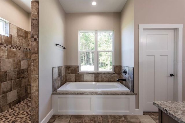 1825 COUNTY ROAD 302, Bunnell, FL 32110