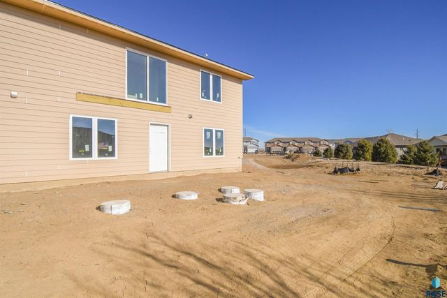 5513 W Rock Hill Pl Place, Sioux Falls, SD 57107