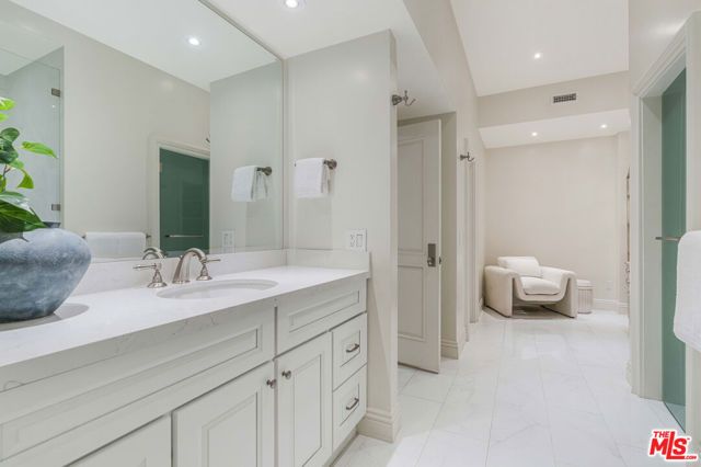 10120 Empyrean Way 102, Los Angeles, CA 90067