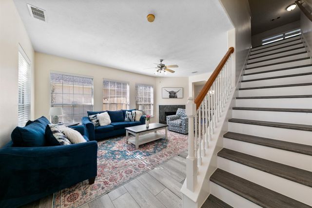 6202 Lake Chase Court, Katy, TX 77493