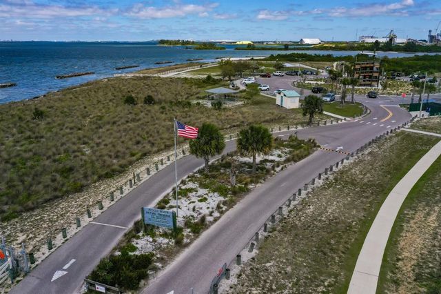 517 VILLA TREVISO COURT, Apollo Beach, FL 33572