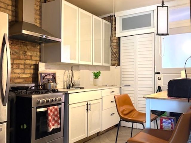 4954 W Patterson Avenue 1, Chicago, IL 60641