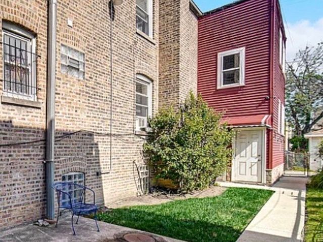 4954 W Patterson Avenue 1, Chicago, IL 60641