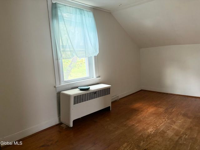 11 Gilmore Street, Whitehall Village, NY 12887