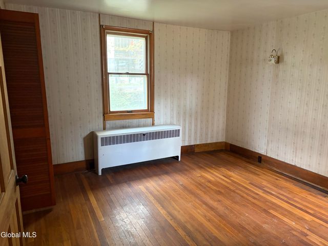 11 Gilmore Street, Whitehall Village, NY 12887