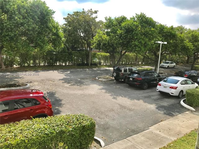 3473 NW 44th St 205, Oakland Park, FL 33309