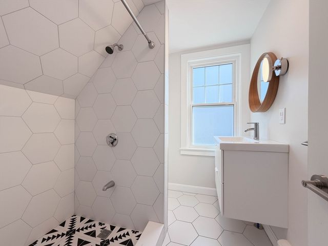 130 Viles Street, Weston, MA 02493