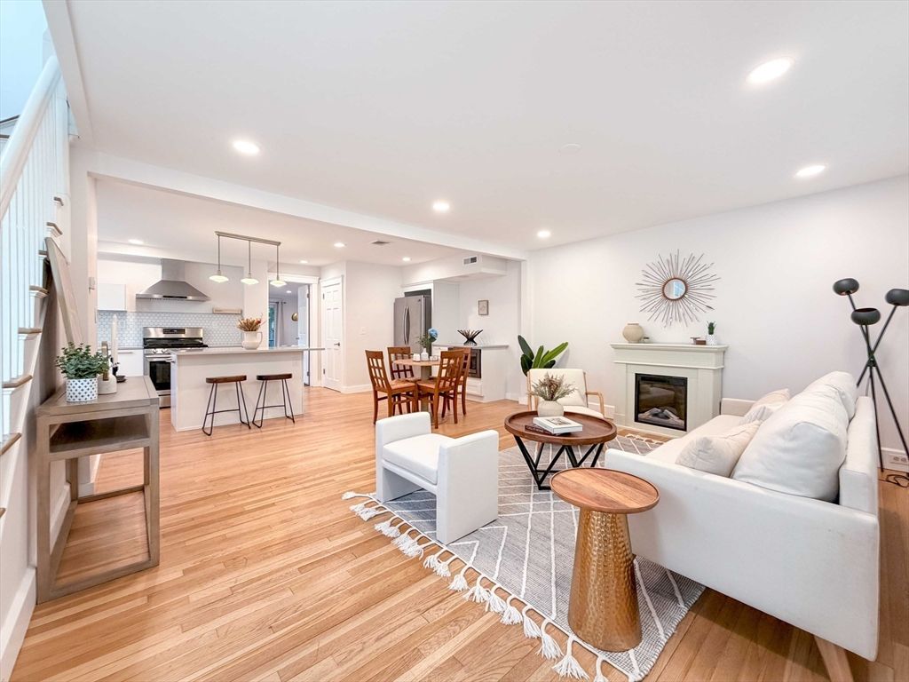 130 Viles Street, Weston, MA 02493