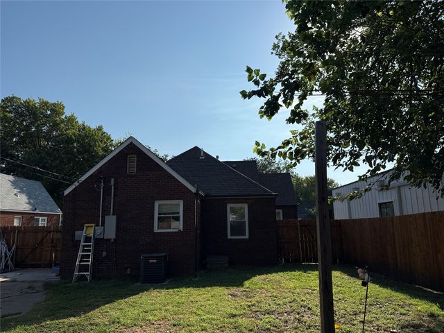 1624 N Boston Avenue, Tulsa, OK 74106