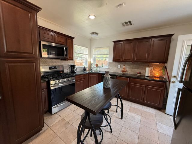1624 N Boston Avenue, Tulsa, OK 74106