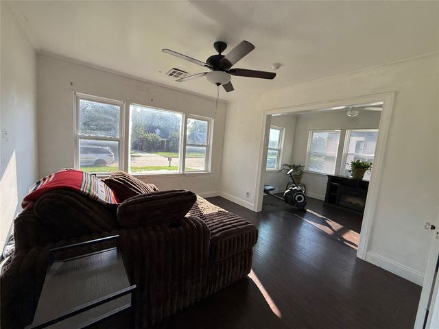 1624 N Boston Avenue, Tulsa, OK 74106