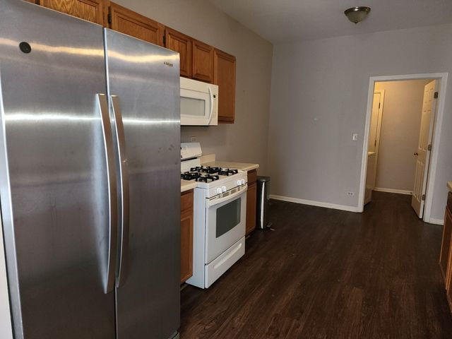 13 Brian Court, Algonquin, IL 60102