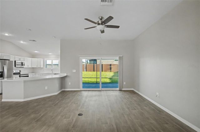 3320 DZURO DRIVE, Oxford, FL 34484