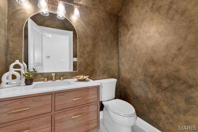 727 Marshall Avenue, St Louis, MO 63119