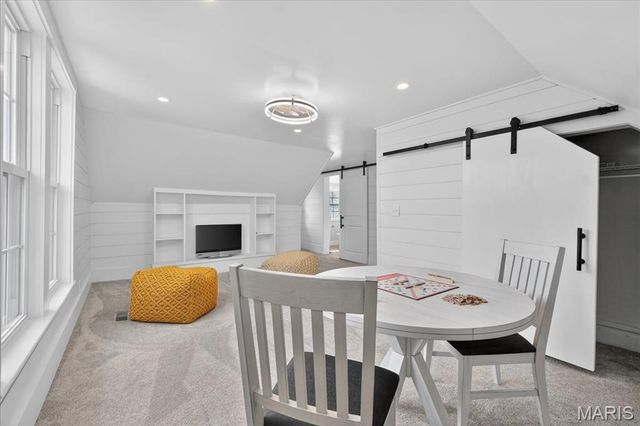 727 Marshall Avenue, St Louis, MO 63119