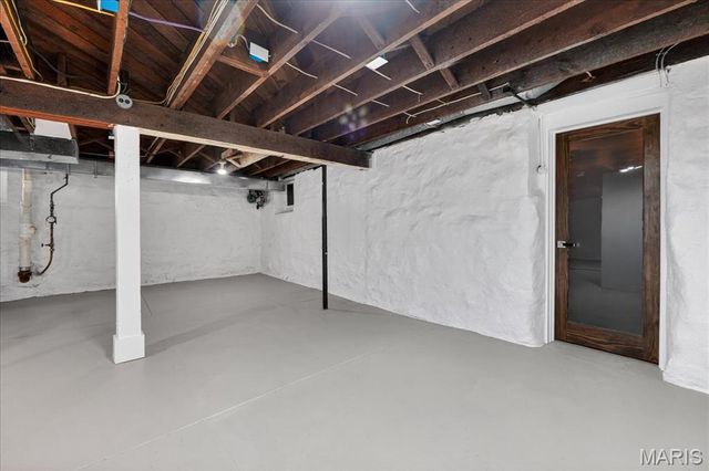 727 Marshall Avenue, St Louis, MO 63119