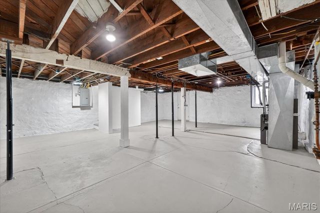 727 Marshall Avenue, St Louis, MO 63119