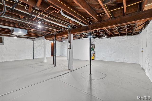 727 Marshall Avenue, St Louis, MO 63119