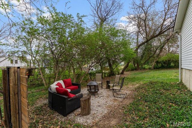 727 Marshall Avenue, St Louis, MO 63119