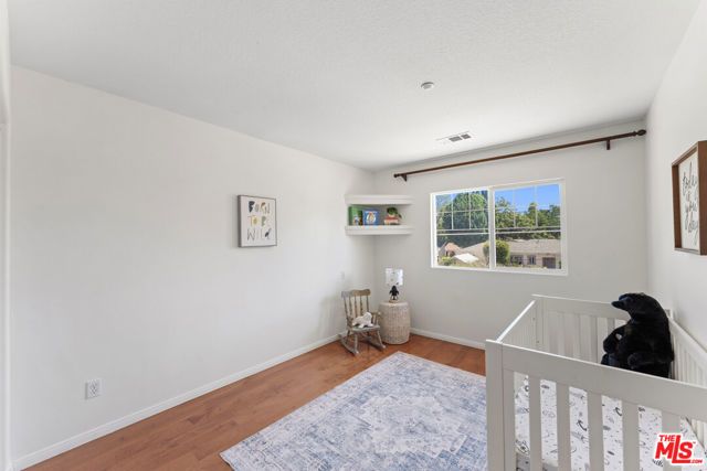 7701 Jordan Avenue, Los Angeles, CA 91304
