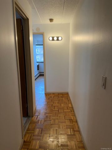 134-46 Maple Avenue 5B, Flushing, NY 11355