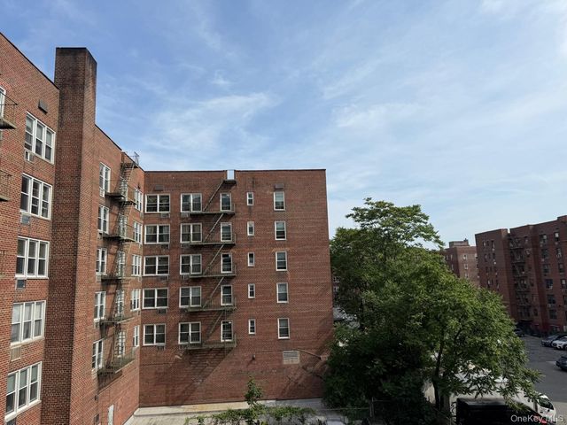 134-46 Maple Avenue 5B, Flushing, NY 11355