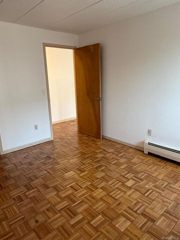 134-46 Maple Avenue 5B, Flushing, NY 11355