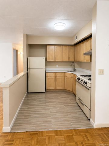 134-46 Maple Avenue 5B, Flushing, NY 11355