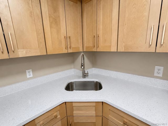 134-46 Maple Avenue 5B, Flushing, NY 11355