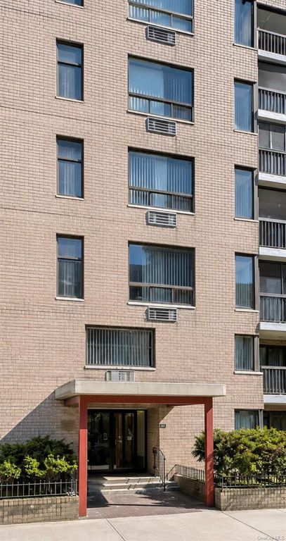 134-46 Maple Avenue 5B, Flushing, NY 11355