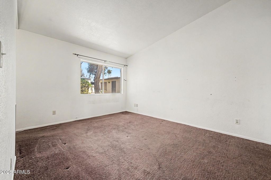 Image 15 of property listing at 1022 W MALIBU Drive, Tempe, AZ 85282