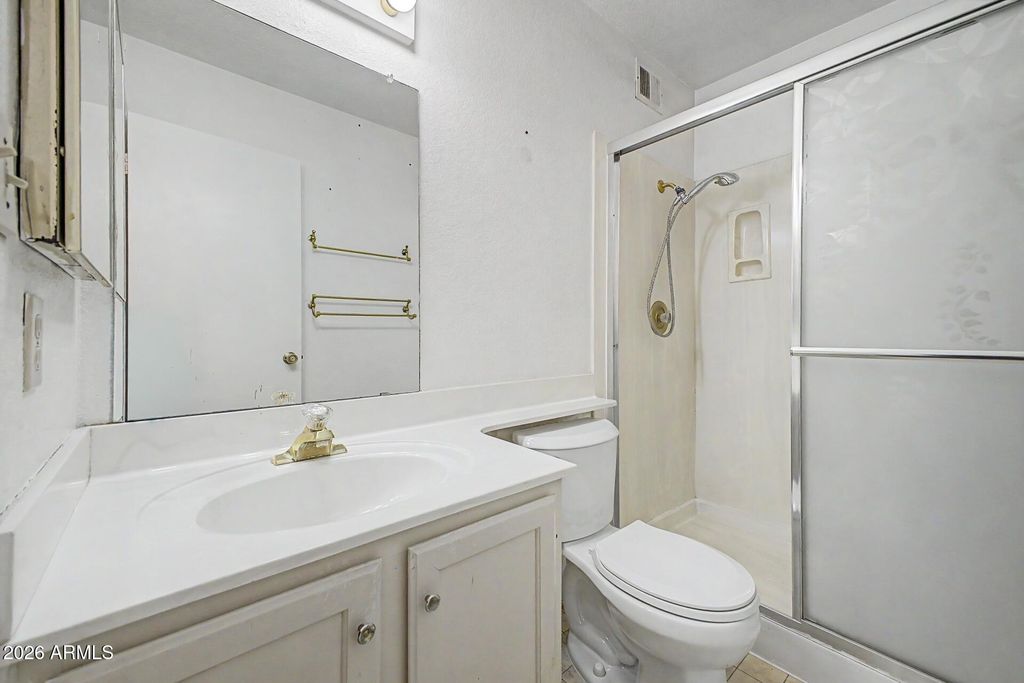 Image 18 of property listing at 1022 W MALIBU Drive, Tempe, AZ 85282