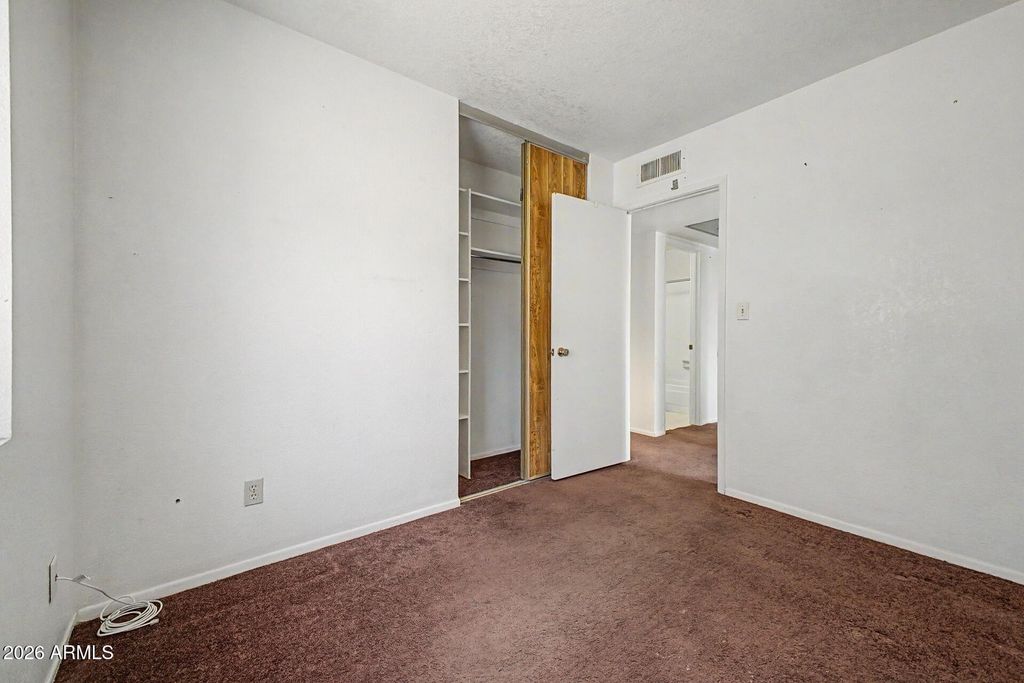 Image 21 of property listing at 1022 W MALIBU Drive, Tempe, AZ 85282