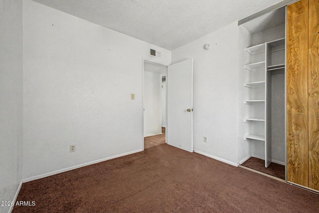 Image 23 of property listing at 1022 W MALIBU Drive, Tempe, AZ 85282