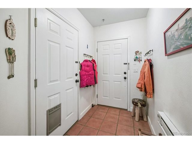 2947 W Riverwalk Cir B, Littleton, CO 80123