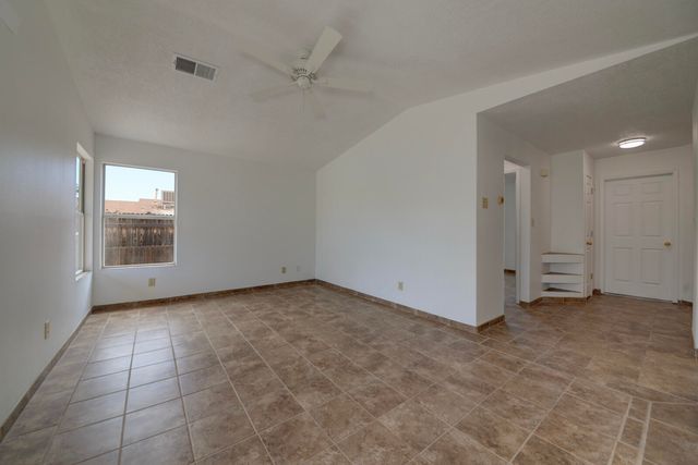 1316 Rebecca Road NE, Rio Rancho, NM 87144