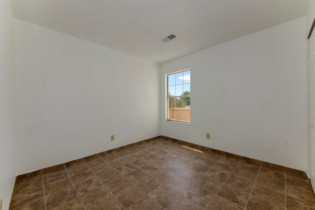 1316 Rebecca Road NE, Rio Rancho, NM 87144